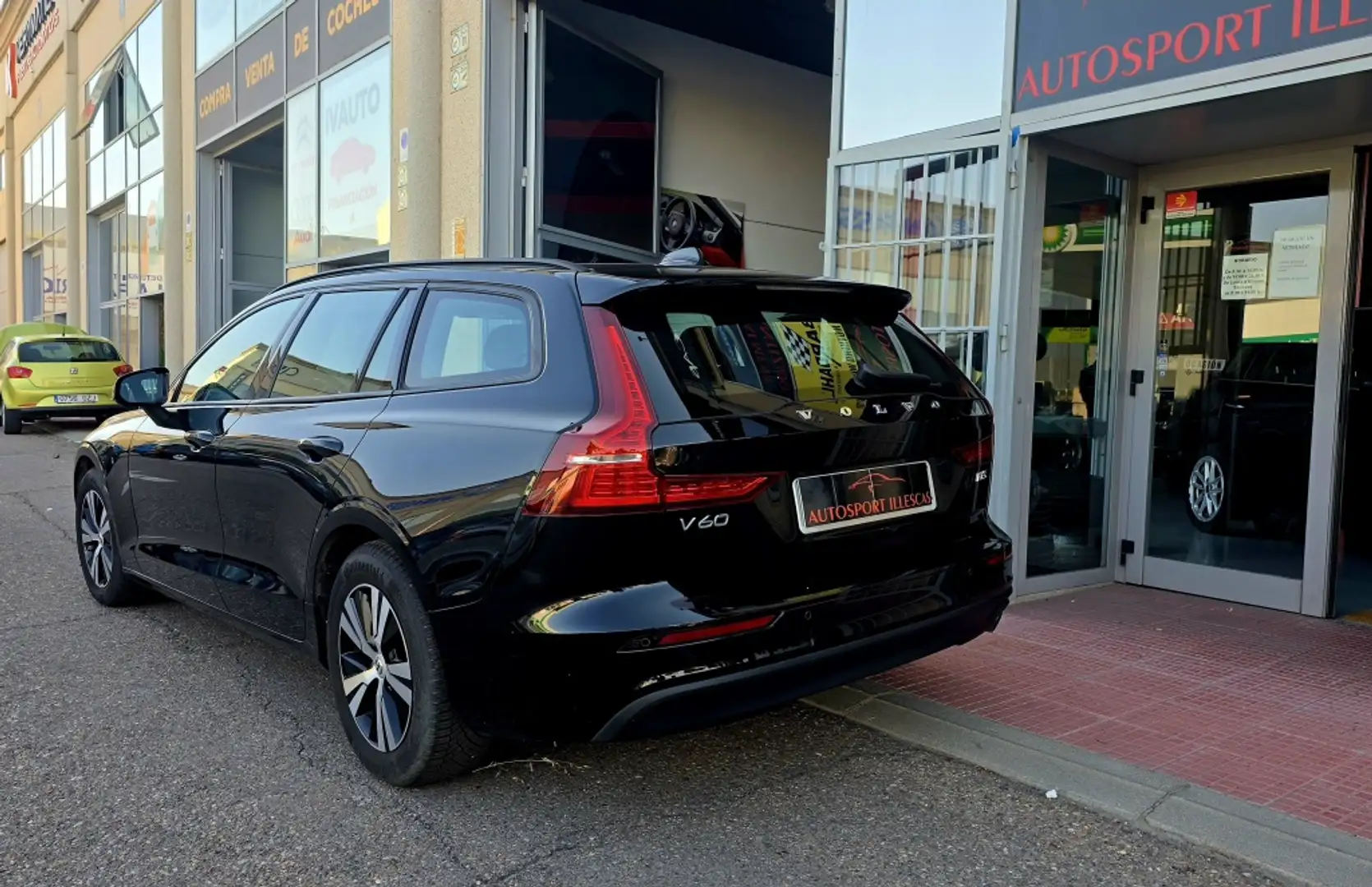 Volvo V60 D3 Negro - 2