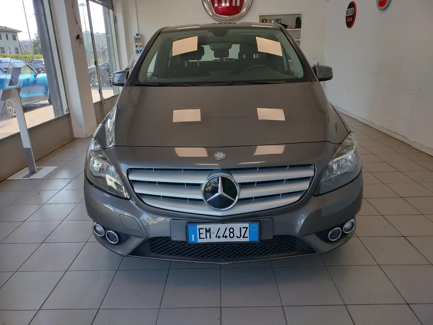 Mercedes-Benz B 180 1.6 BENZINA Grigio - 2