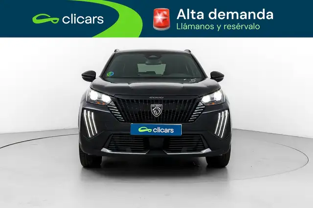 Peugeot 2008 view 2