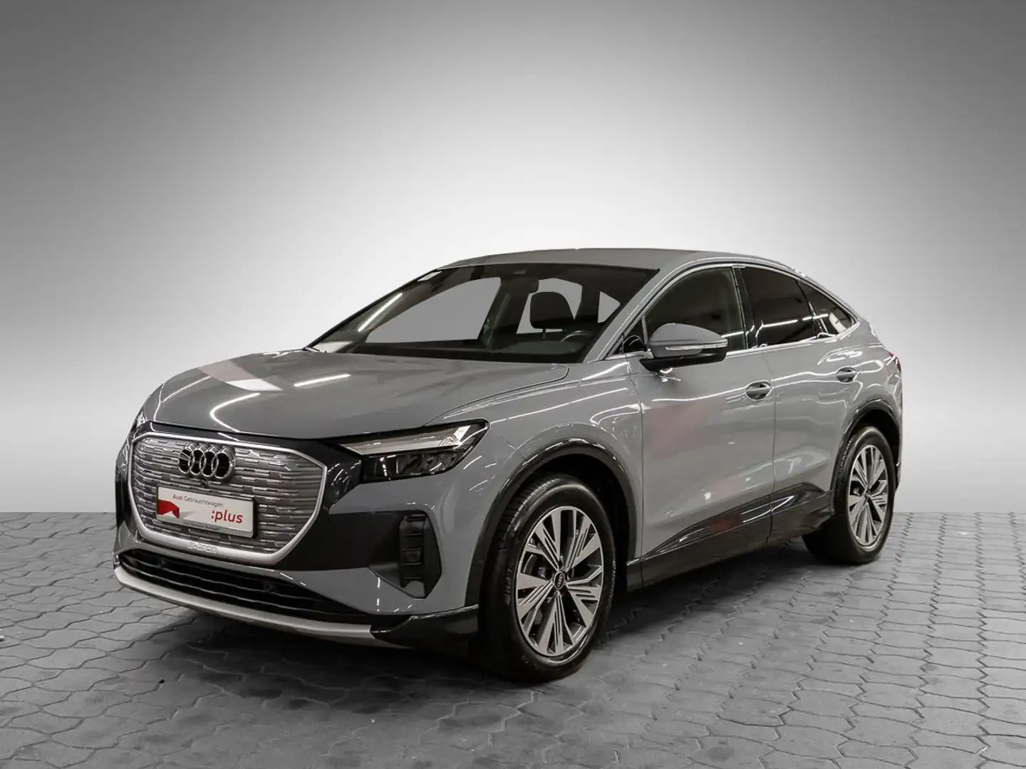 Audi Q4 e-tron Q4 Sportback 35 e-tron Kam SHZ Privacy Klima Pak Grau - 2
