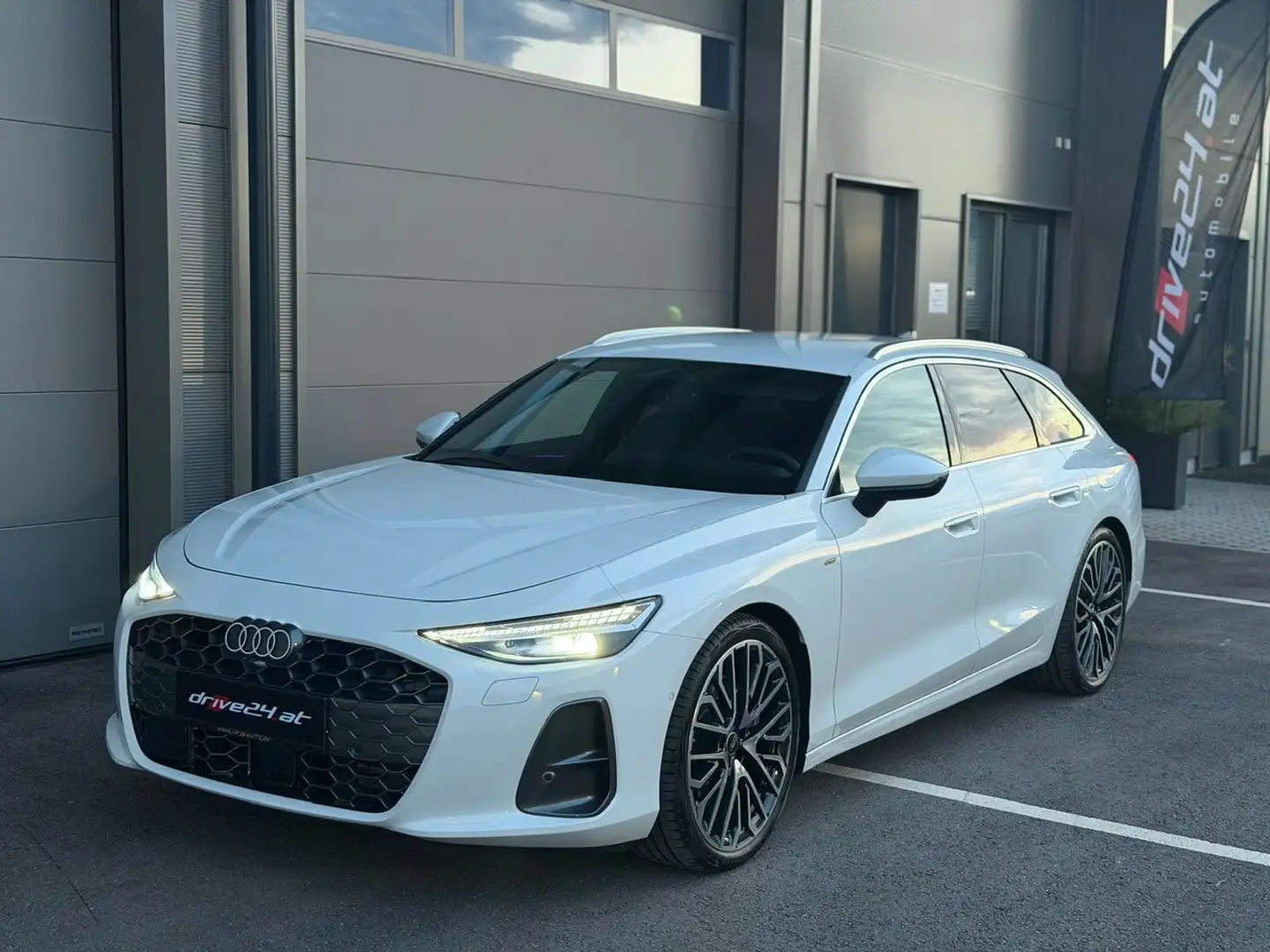 Audi A6 #VERKAUFT# SLINE AHK 21ZOLL ALCANTARA A6 Av eHYBRID qu 220kW Weiß - 2