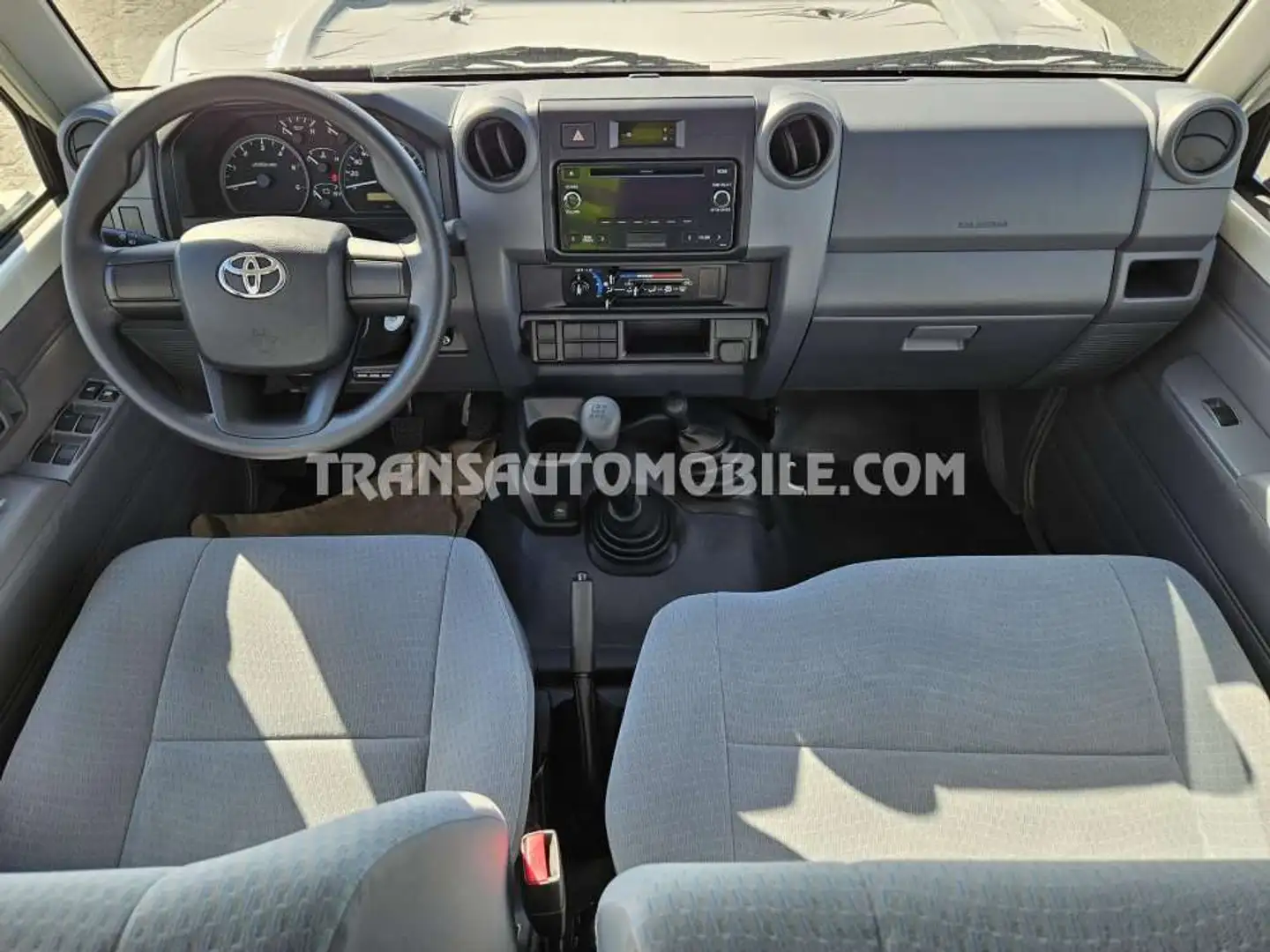 Toyota Land Cruiser Station Wagon HZJ 76 - EXPORT OUT EU TROPICAL VERS Blanc - 2