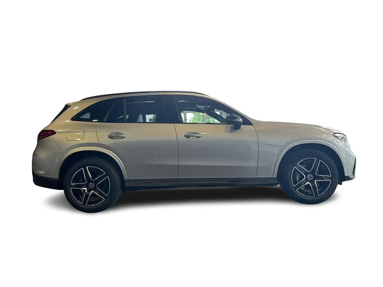 Mercedes-Benz GLC снимка Mercedes-Benz GLC