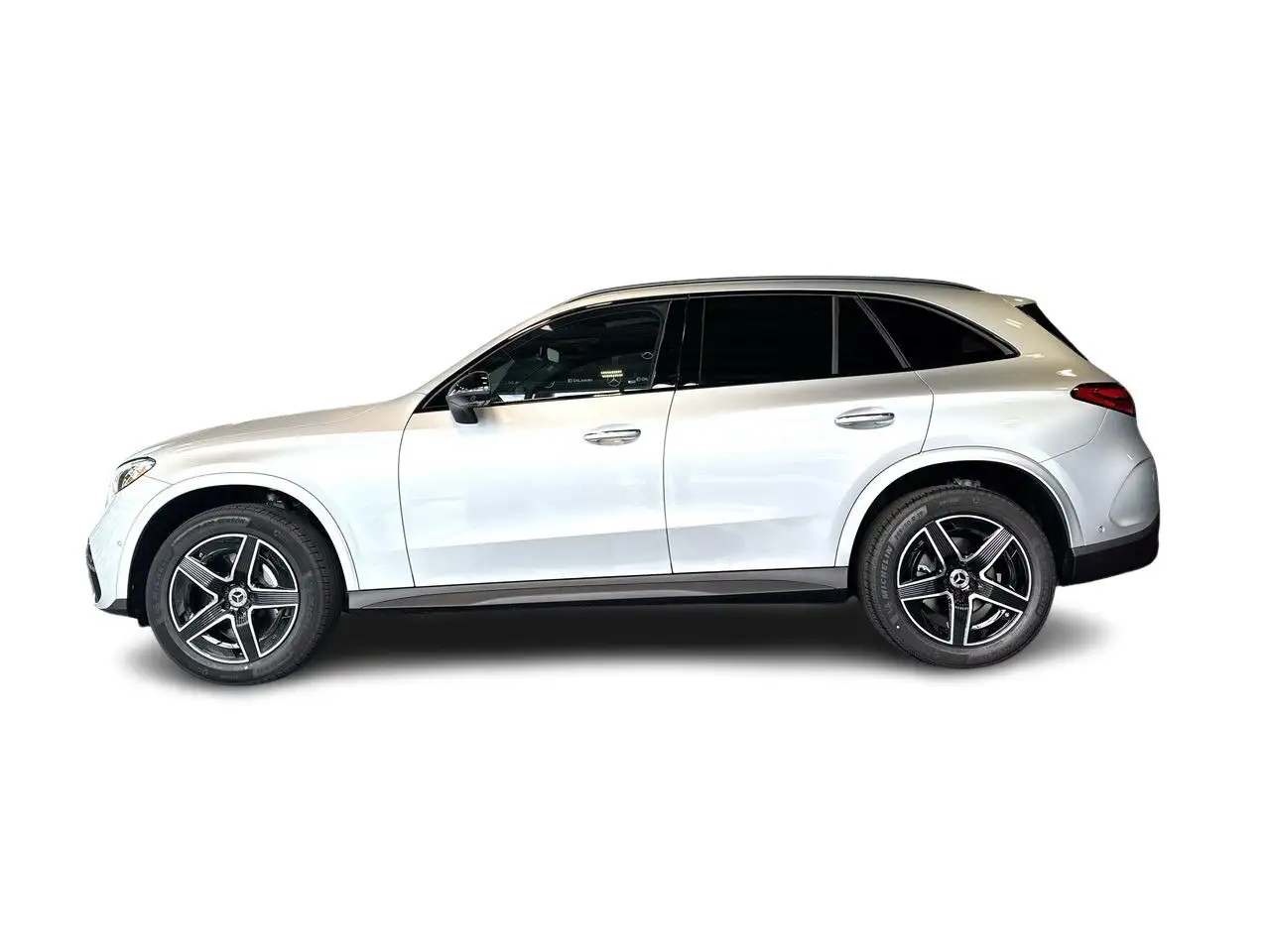 Mercedes-Benz GLC снимка Mercedes-Benz GLC