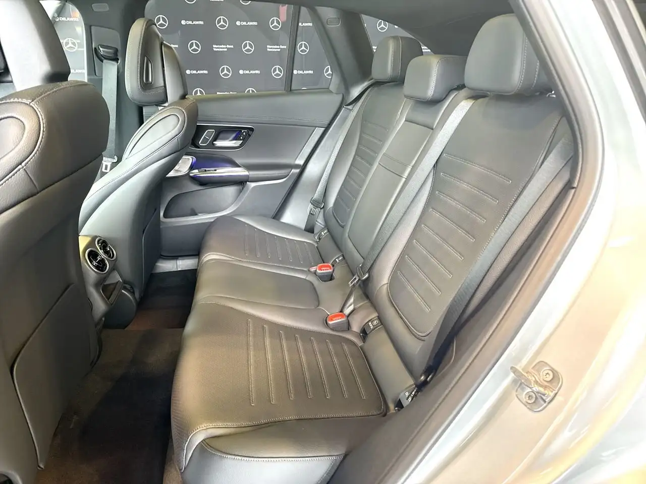 Mercedes-Benz GLC снимка Mercedes-Benz GLC