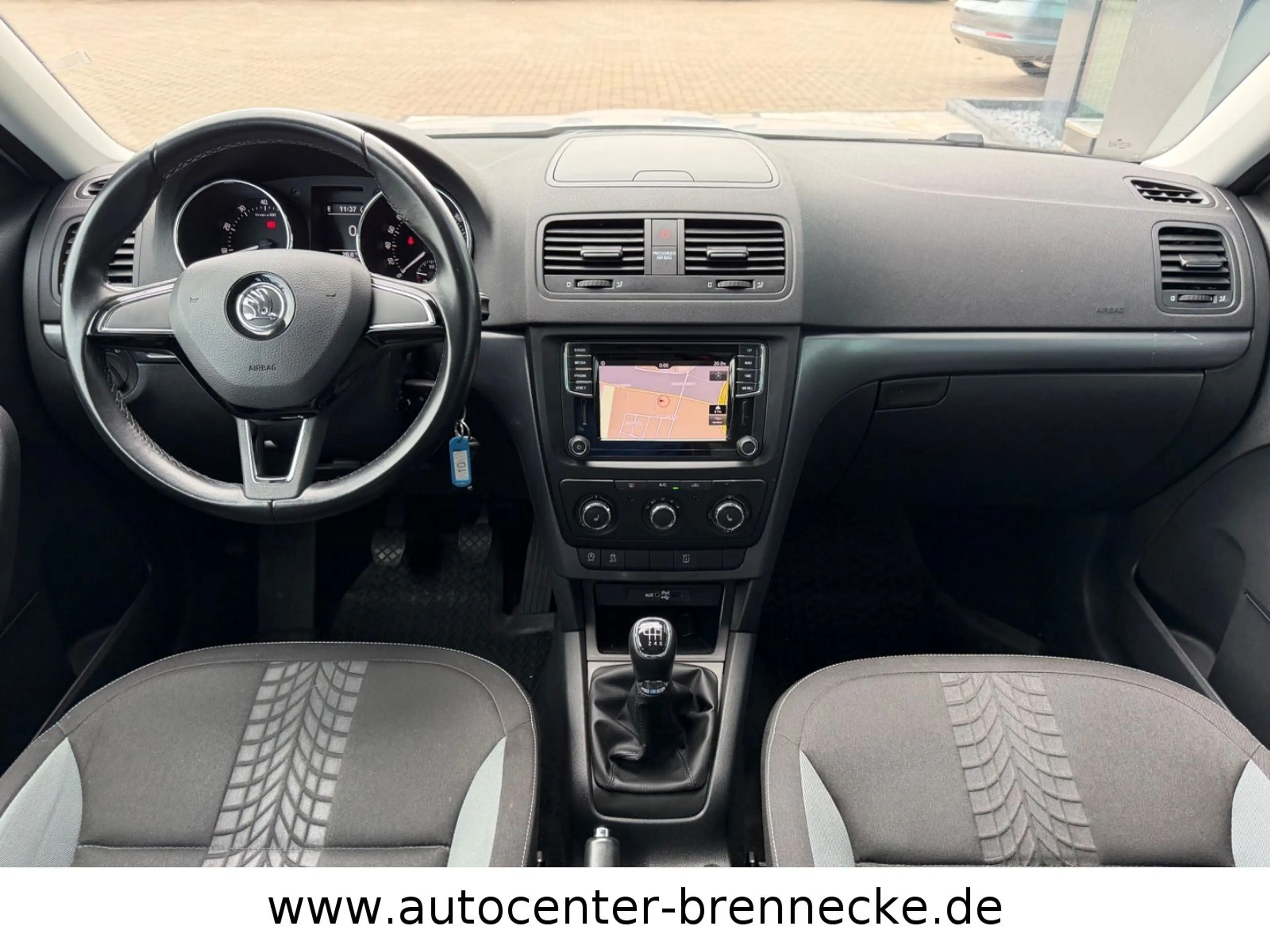 Skoda Yeti Ambition Outdoor*1. Hand* — photo 14