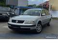 Volkswagen Passat Variant Edition 1.6*10/25*Klima*ESP*Allw* Plateado - thumbnail 4