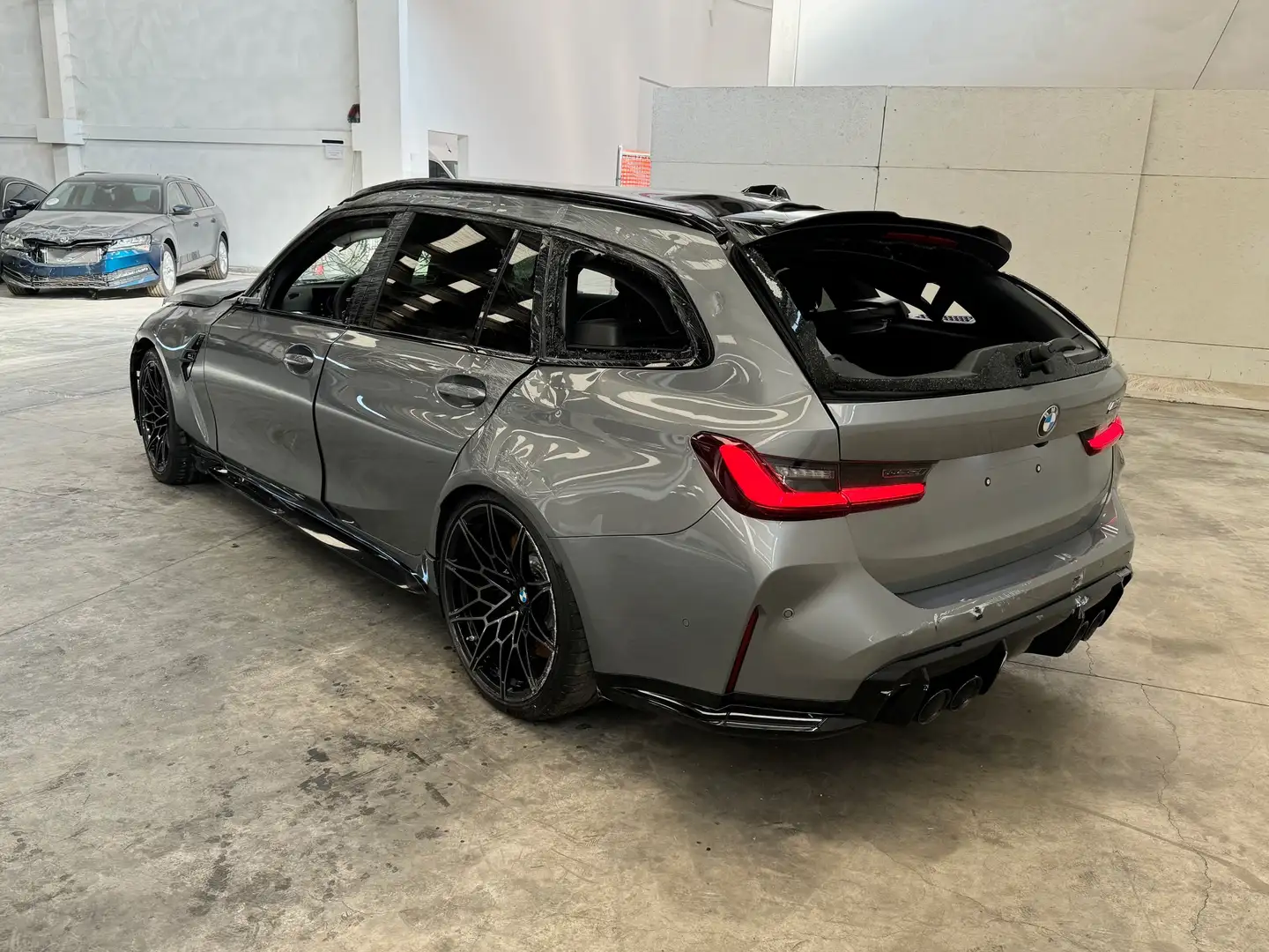 BMW M3 Touring Competition xDrive *VA IN MOTO* Grigio - 2