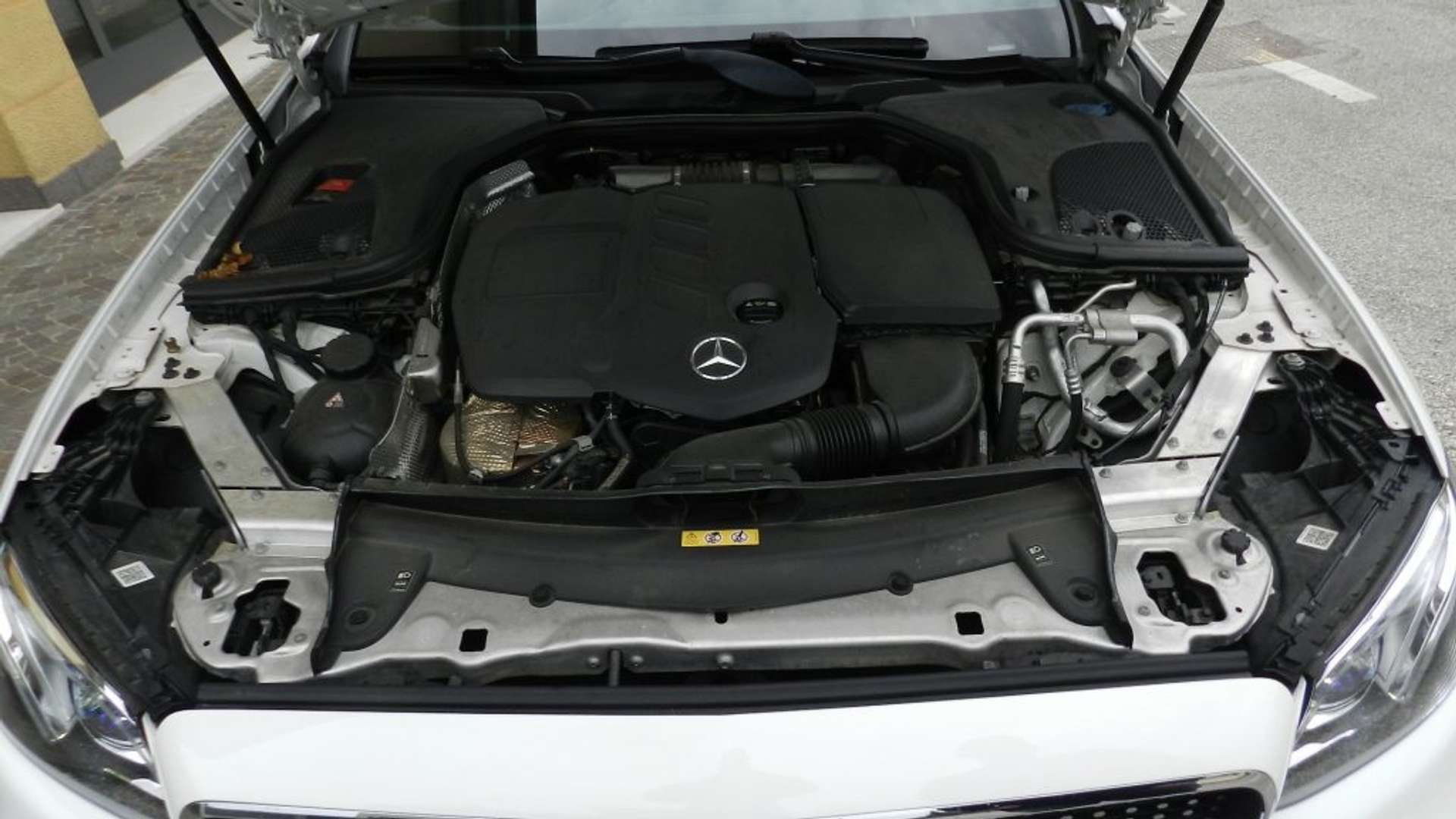 Mercedes Classe E Cabriolet 220d Sport - 2018 - Joinsteer - #11