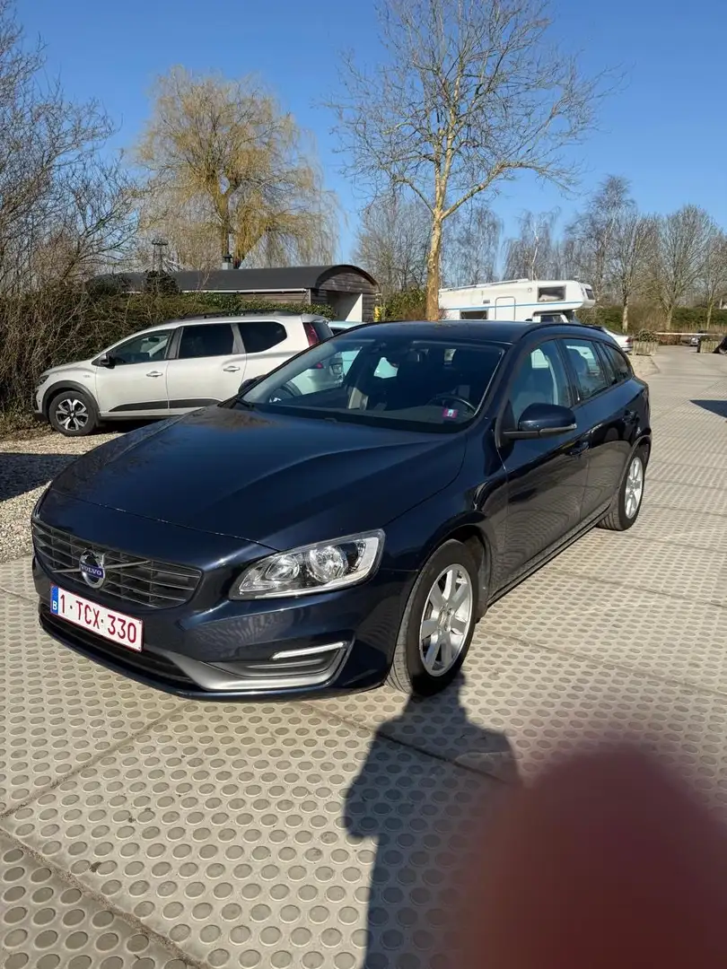 Volvo V60 1.6 D DRIVe Momentum Start/Stop - 1