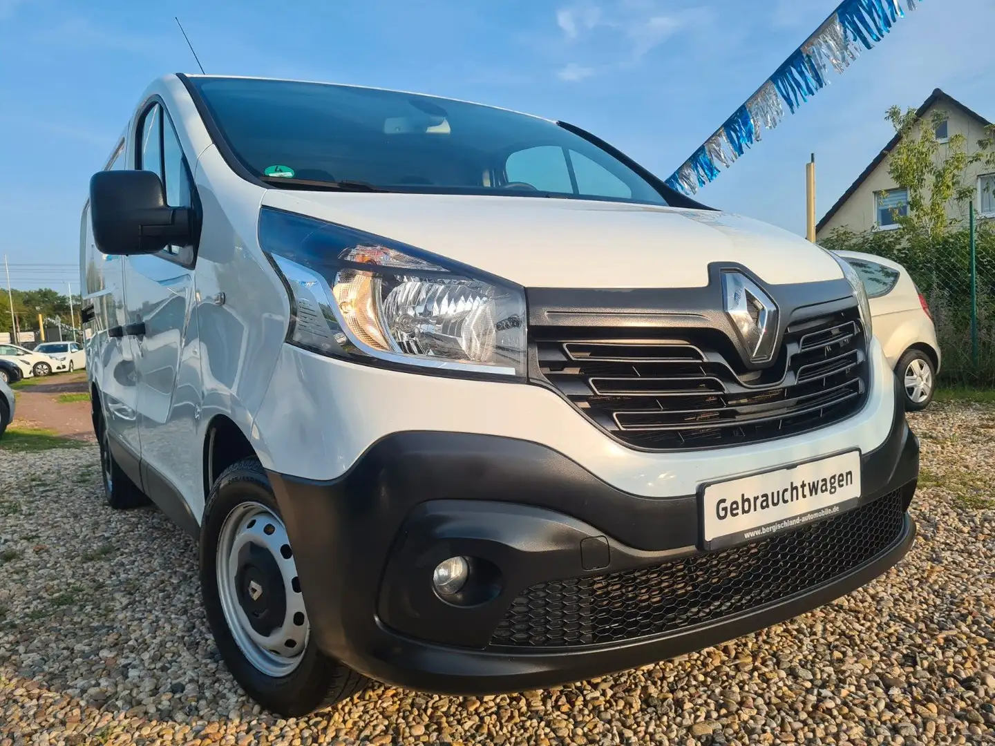 Renault Trafic Komfort KLIMA/KAMERA/KeylessGo/Sichtpaket Weiß - 1