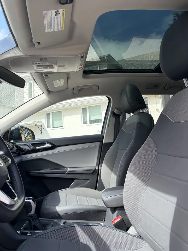 Volkswagen Taos снимка Volkswagen Taos
