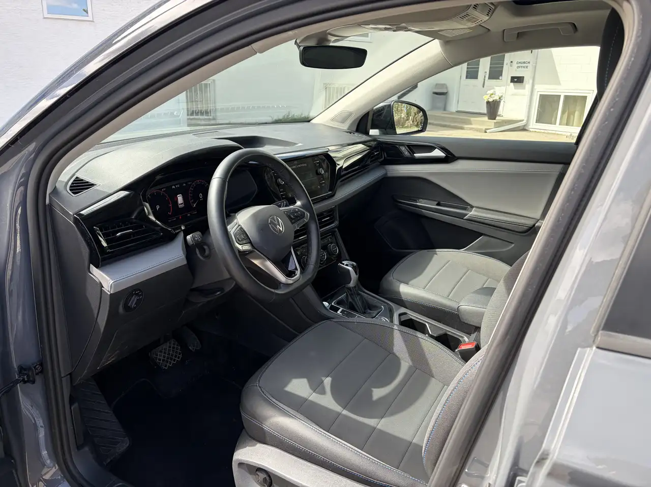 Volkswagen Taos снимка Volkswagen Taos