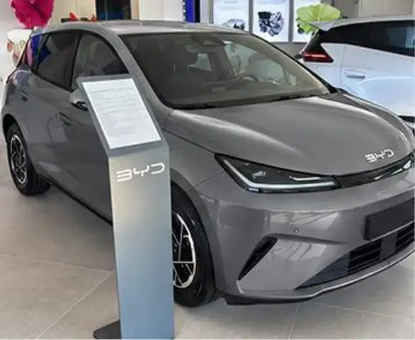 BYD Dolphin DM-i 175cv Active
