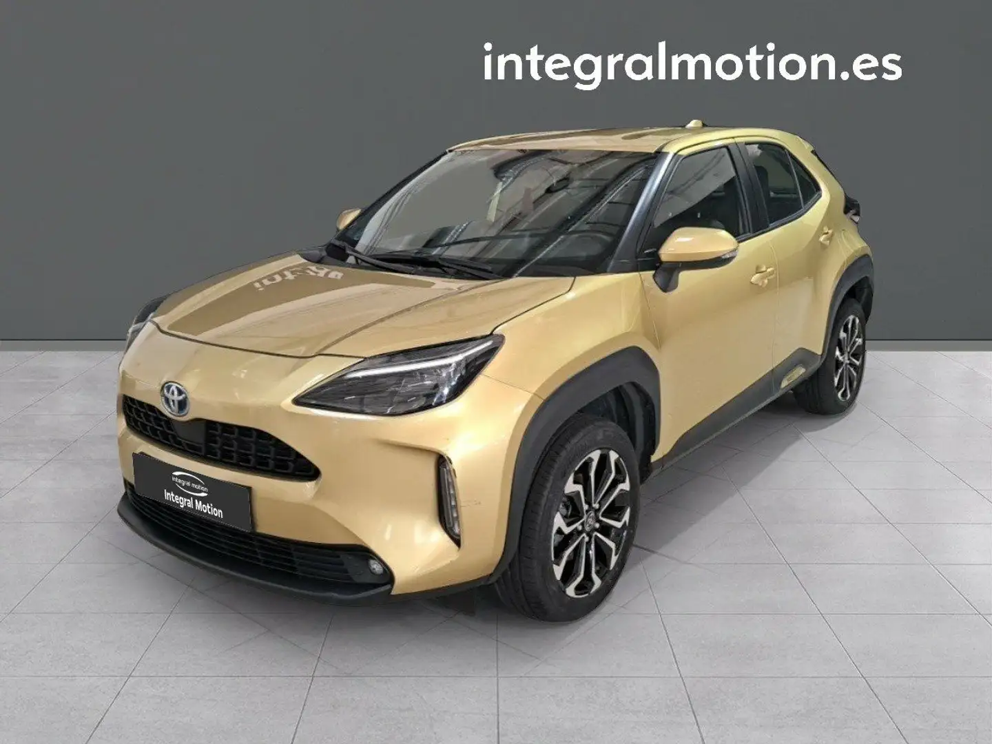 Toyota Yaris Cross 1.5 120H Active Tech Amarillo - 1