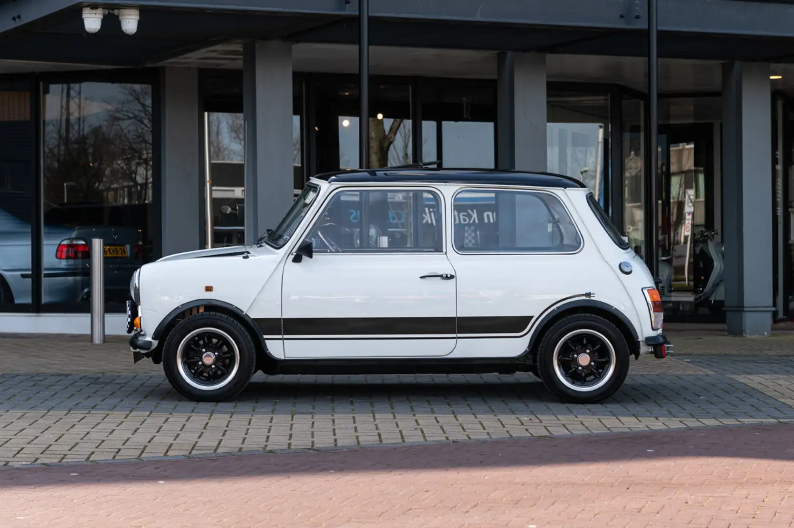MINI 1000 100% electric Alb - 2