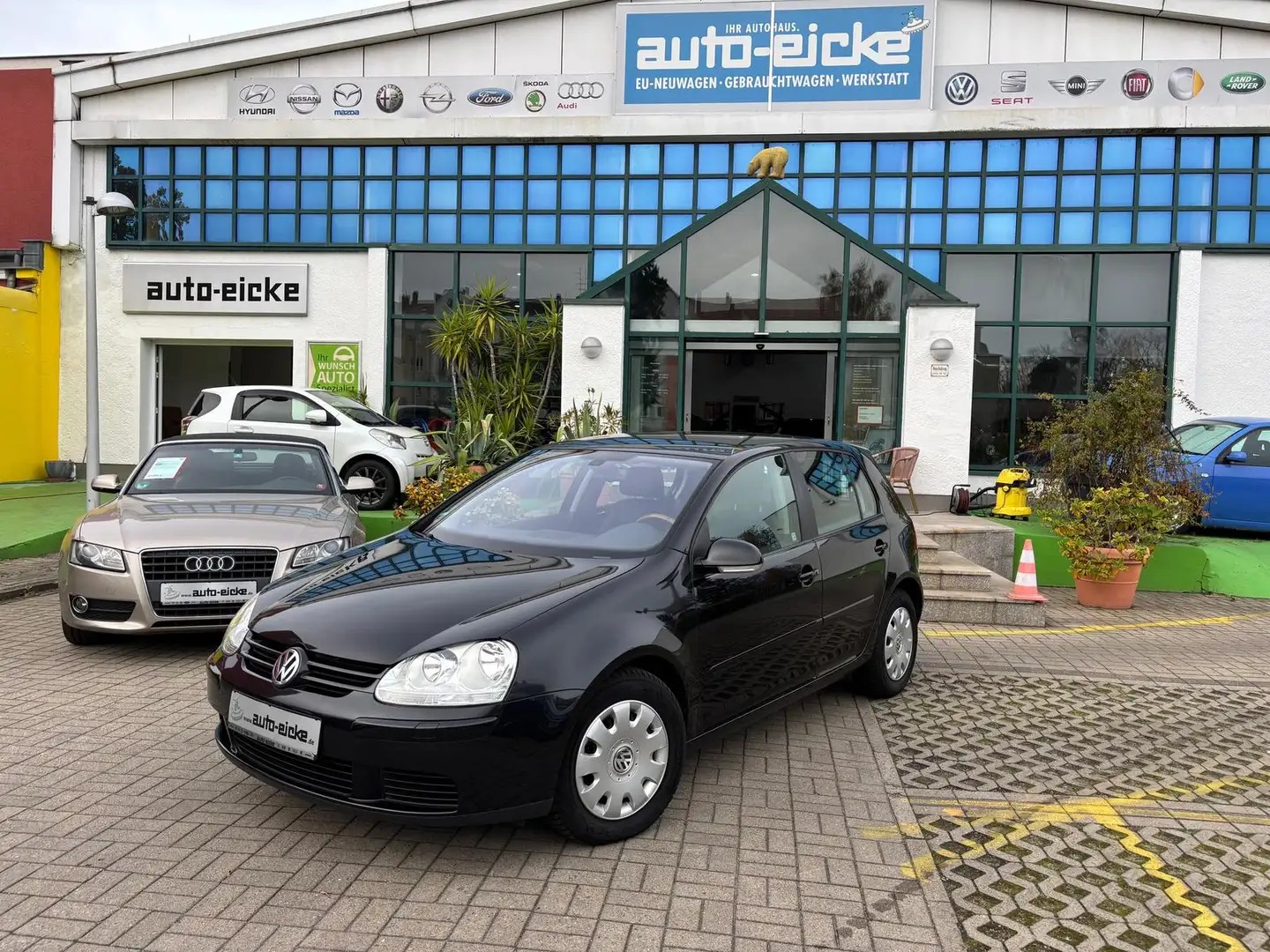 Volkswagen Golf V 1.6 Automatik mit Leder Schwarz - 1