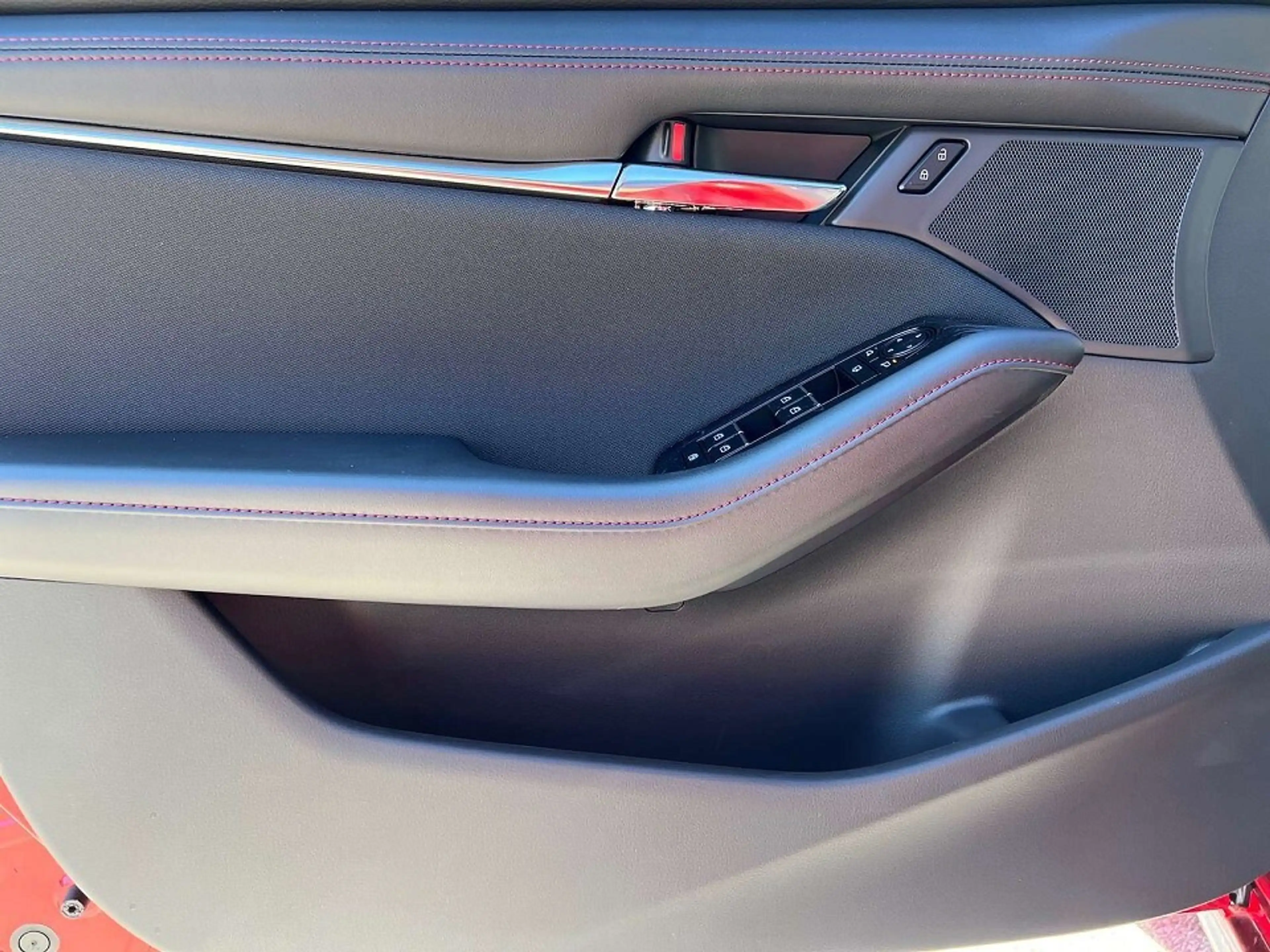 Mazda 3 Mazda3 e-Skyactiv-G122 Homura Aut. — photo 14