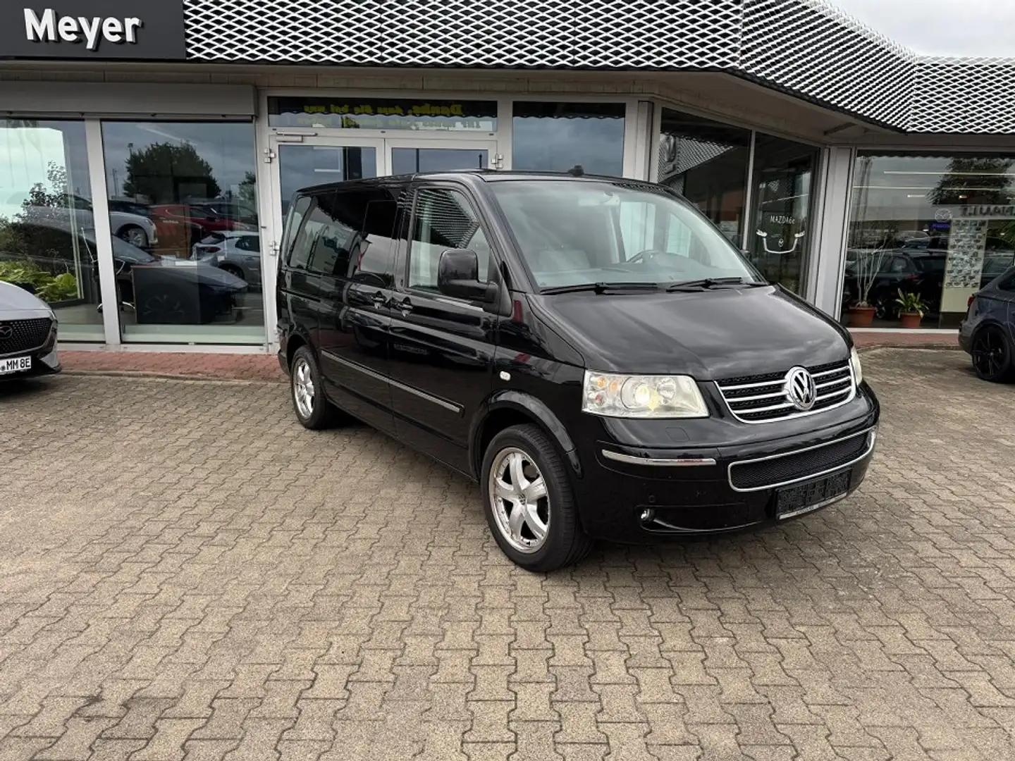 Volkswagen T5 Multivan Business Schwarz - 1
