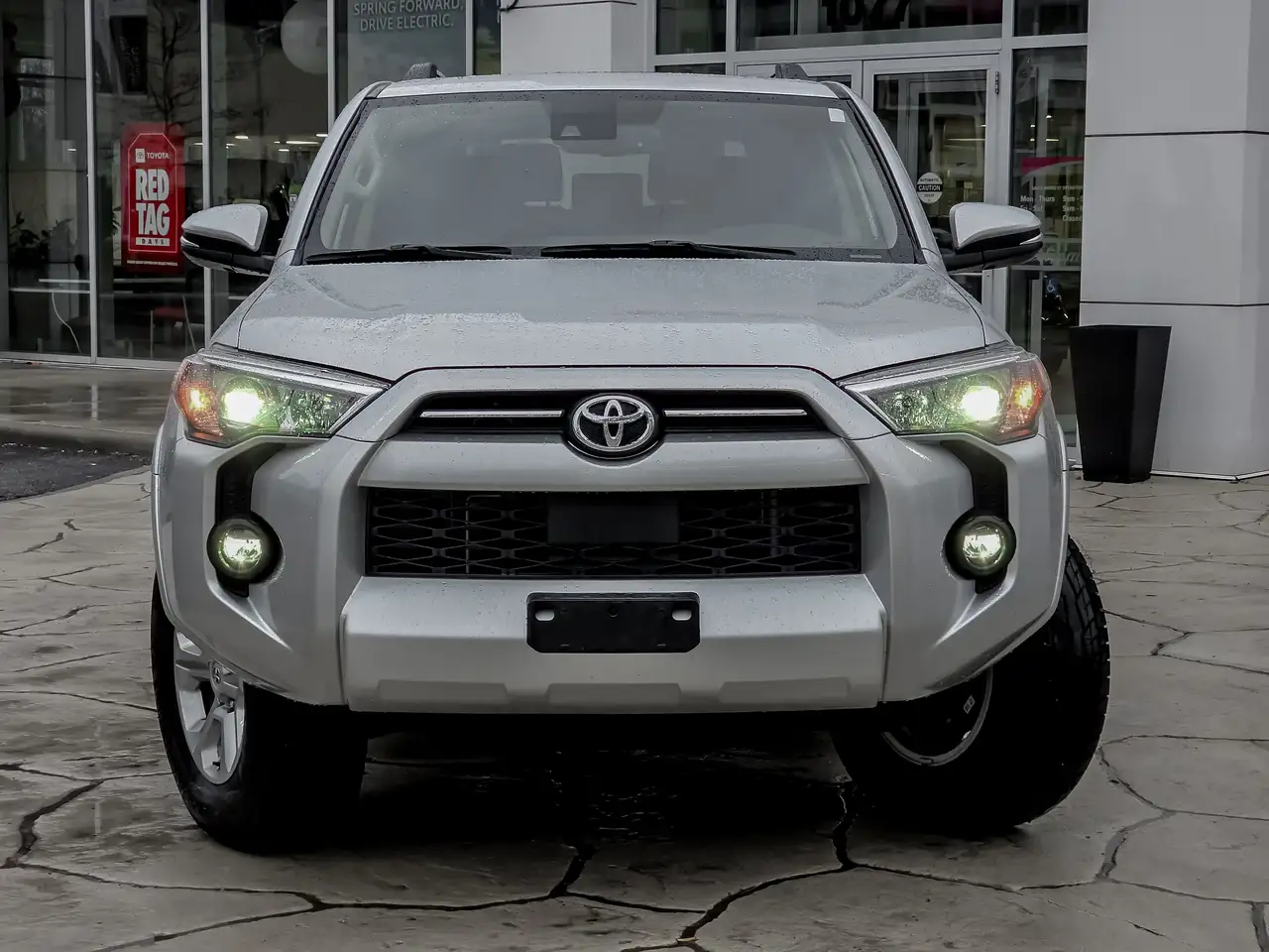 Toyota 4-Runner снимка Toyota 4-Runner