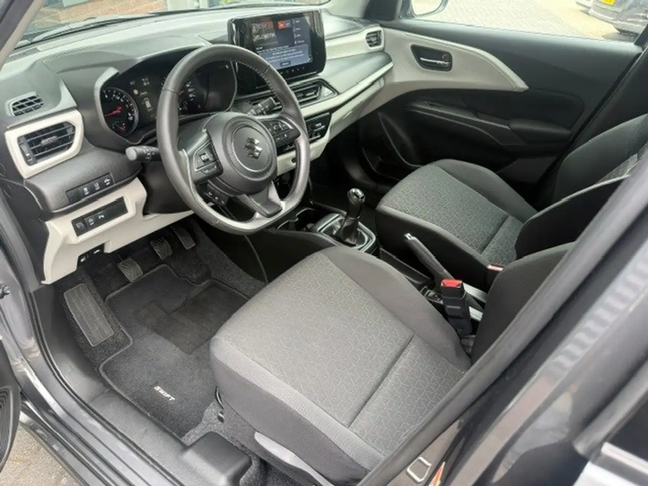 Suzuki Swift 2025