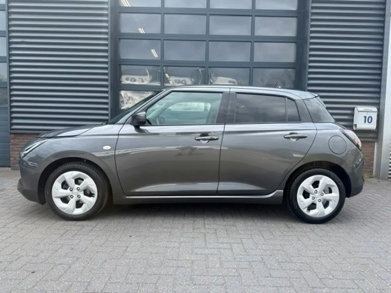 Suzuki Swift 2025
