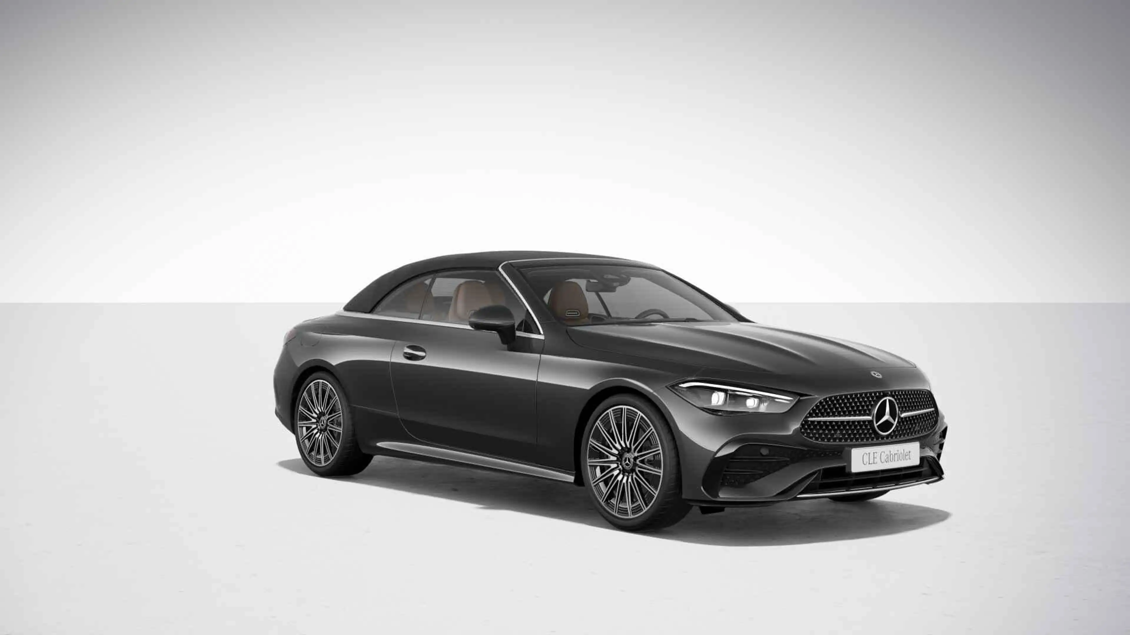 Mercedes-Benz CLE 200 Cabriolet AMG Line — photo 2