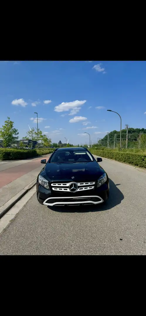 Mercedes-Benz GLA 180 Business Solution (EU6.2) - 2