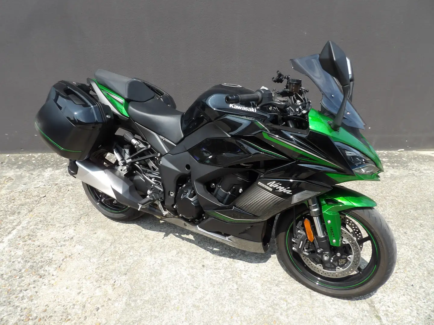 Kawasaki Ninja 1000SX Vert - 1