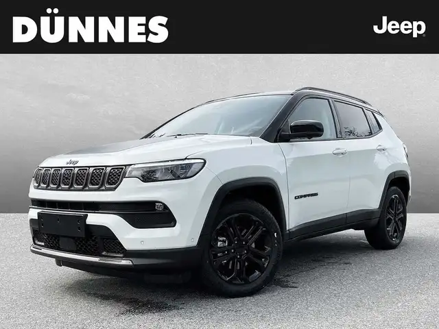 2022 Jeep Compass in White for sale