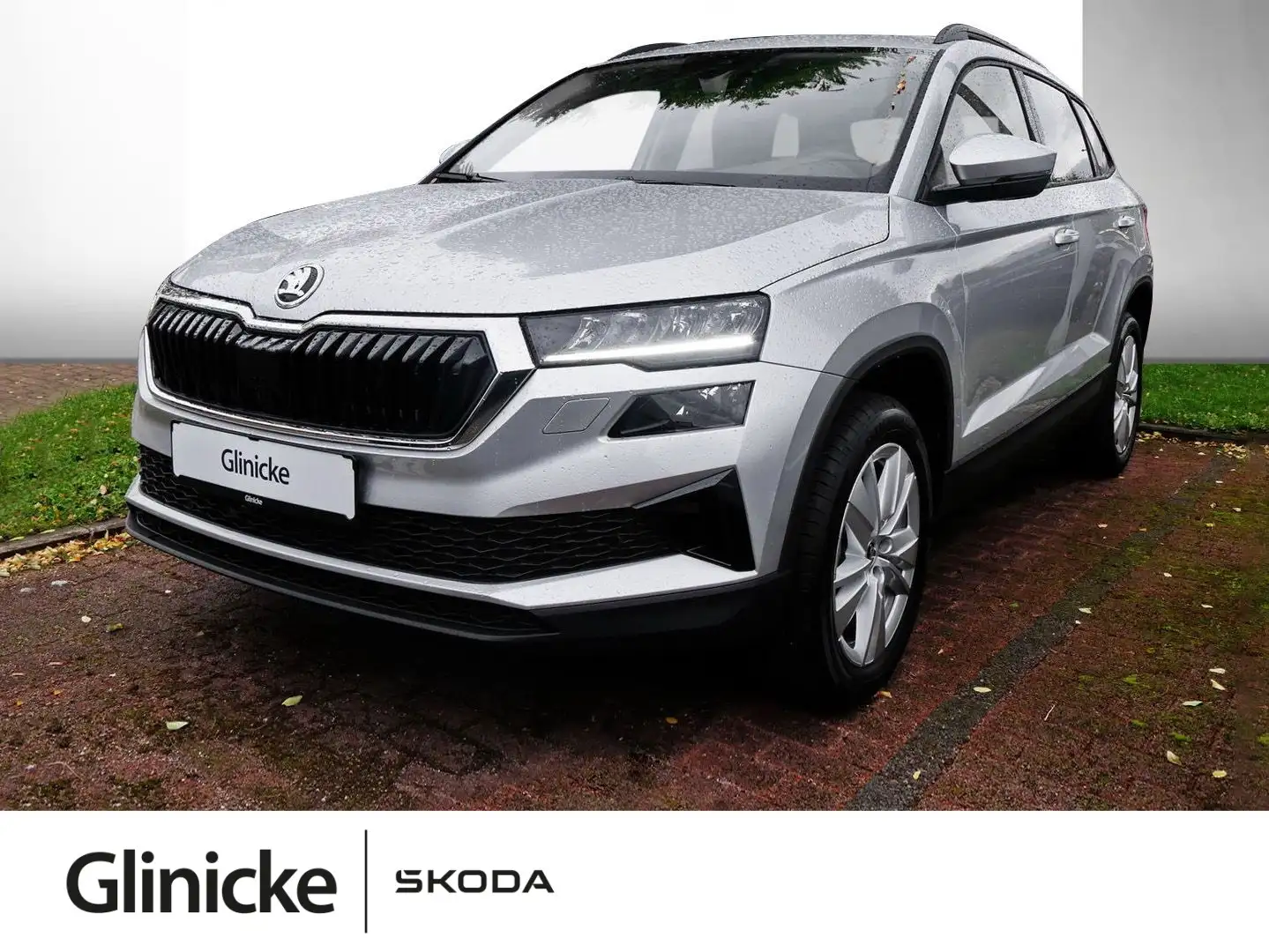 Skoda Karoq 1.5 TSI DSG Selection Plus Silber - 1