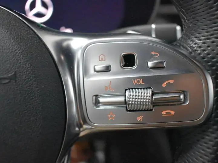 Mercedes-Benz GLC 2020, foto 14