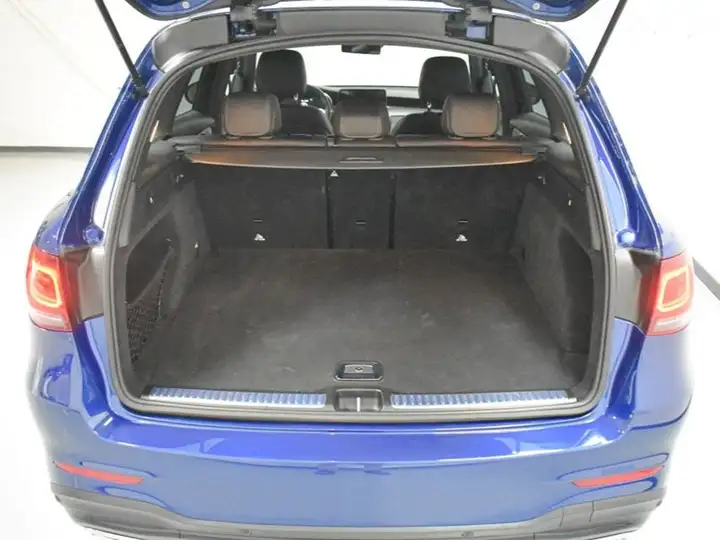 Mercedes-Benz GLC 2020, foto 32