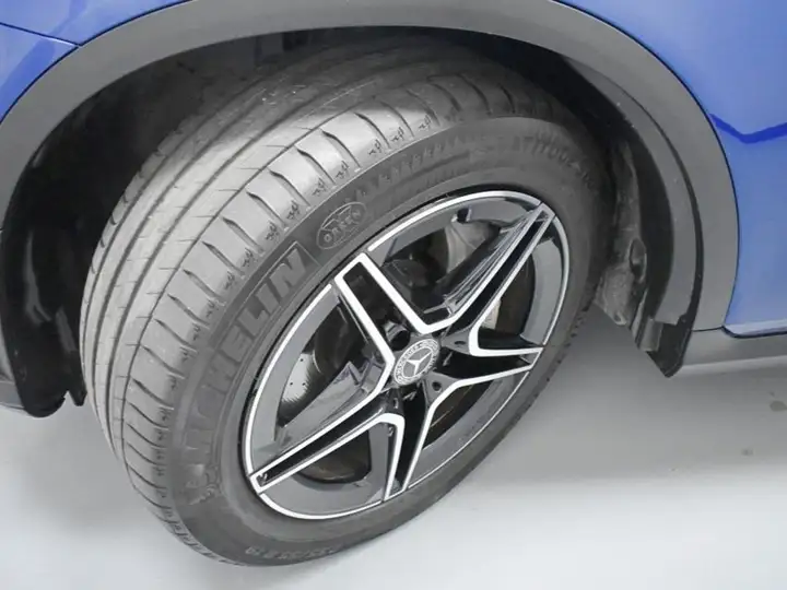 Mercedes-Benz GLC 2020, foto 46