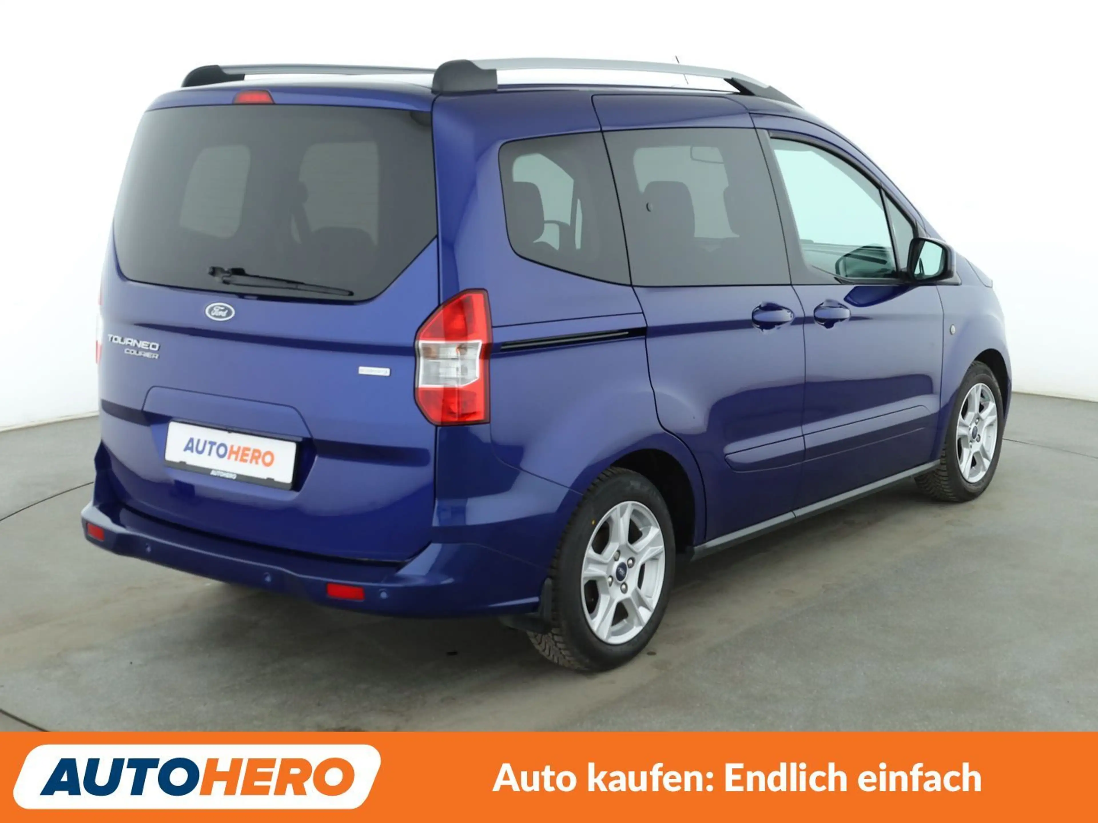 Ford Tourneo 1.0 EcoBoost Titanium *TEMPO*PDC*SHZ* — photo 6