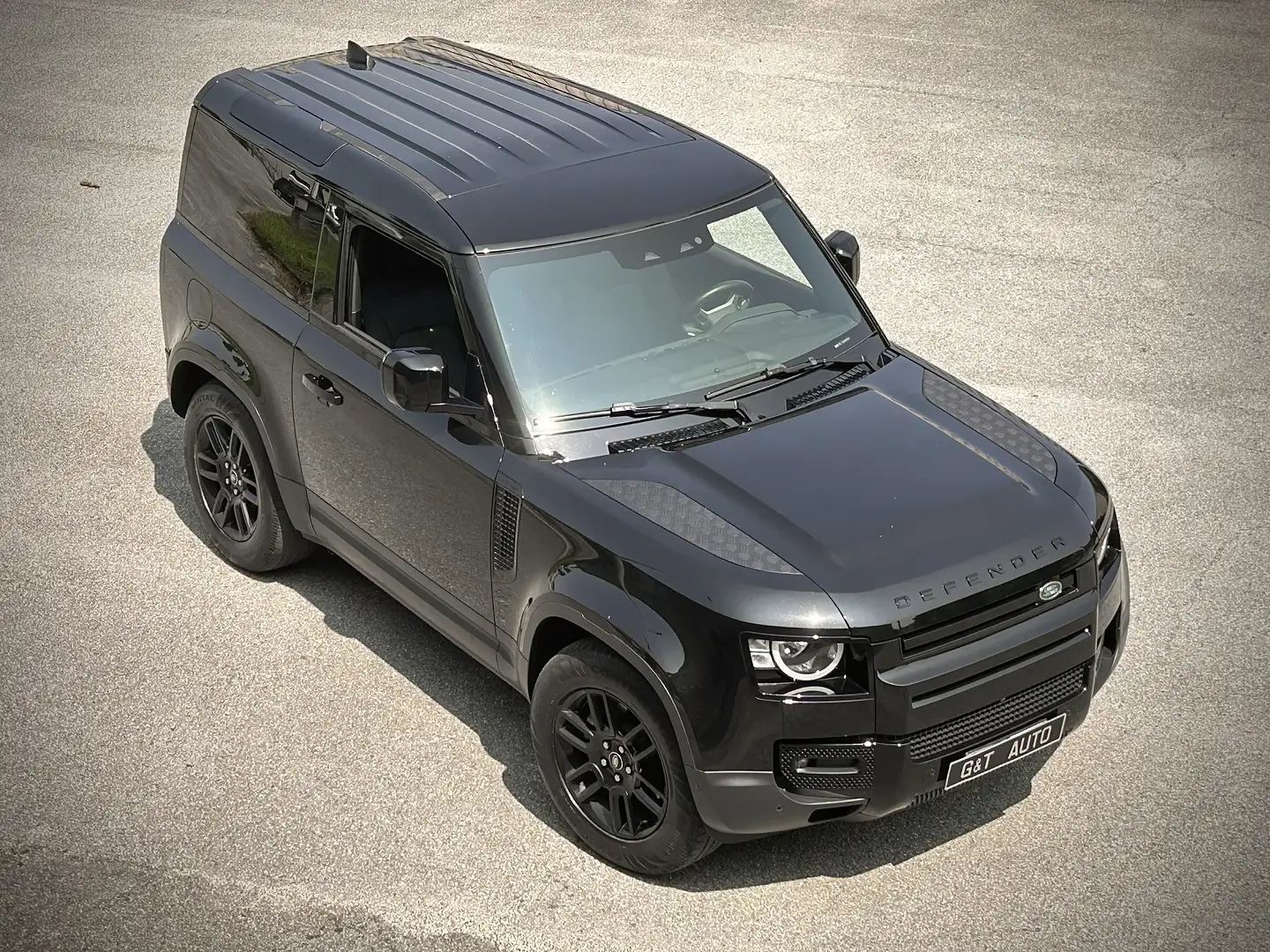 Land Rover Defender 90 3.0d i6 mhev S awd 200cv auto 6p.ti SOSPENSIONI Nero - 2