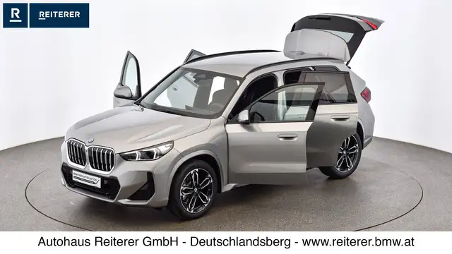 BMW X1 view 9