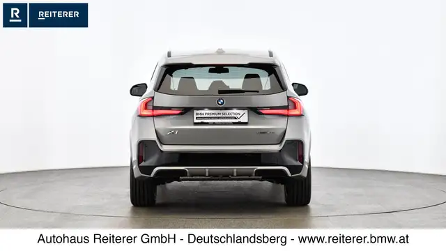BMW X1 view 5