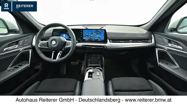 BMW X1 view 13