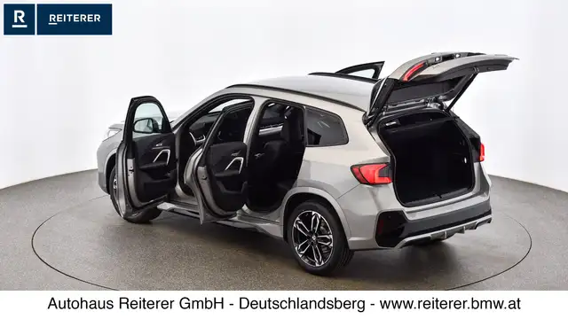 BMW X1 view 10