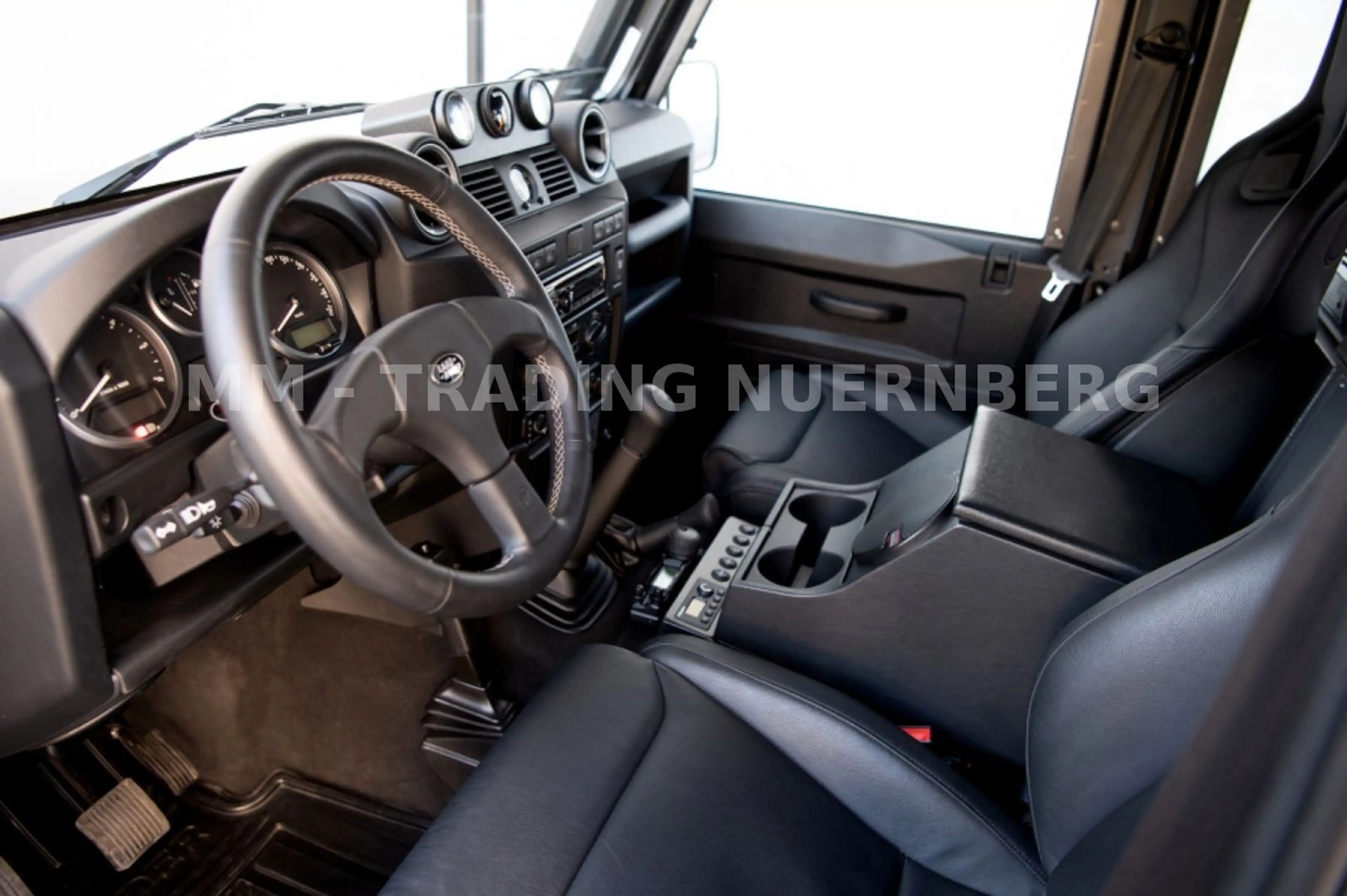Land Rover Defender DEFENDER 110 SE KOMPLETTUMBAU EX-TEC- UNBENUTZT — photo 13