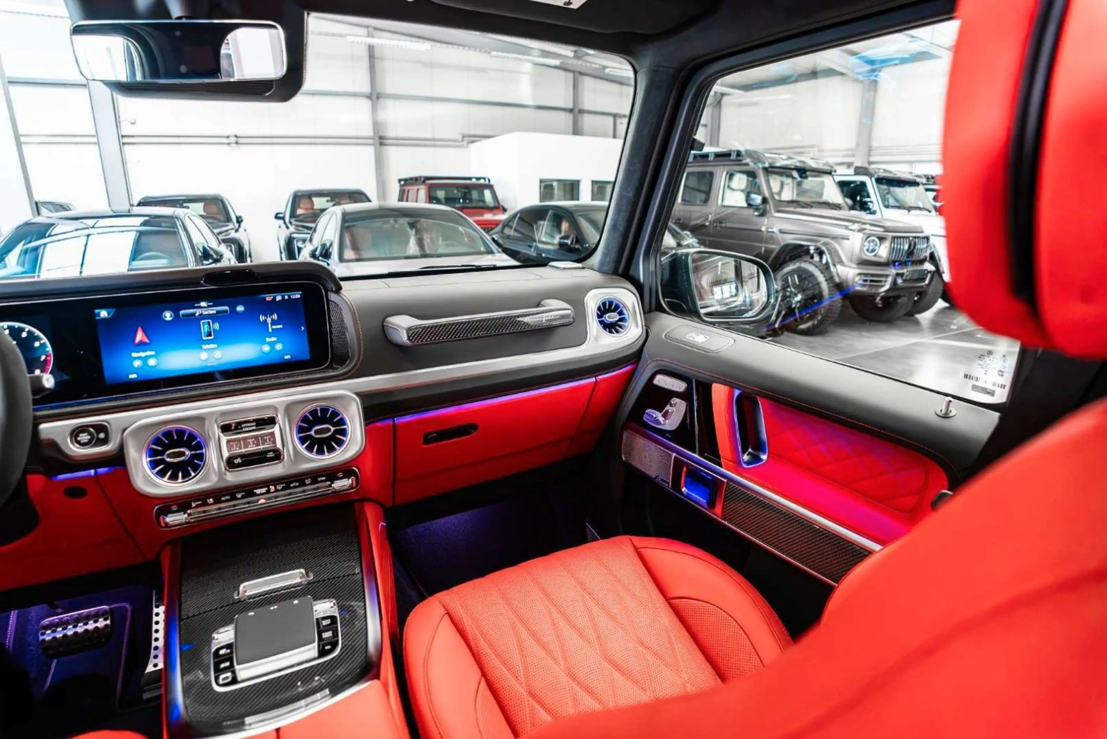 Mercedes-Benz G 63 AMG / Carbon Exterieur / A22 / MY 2027 — photo 4