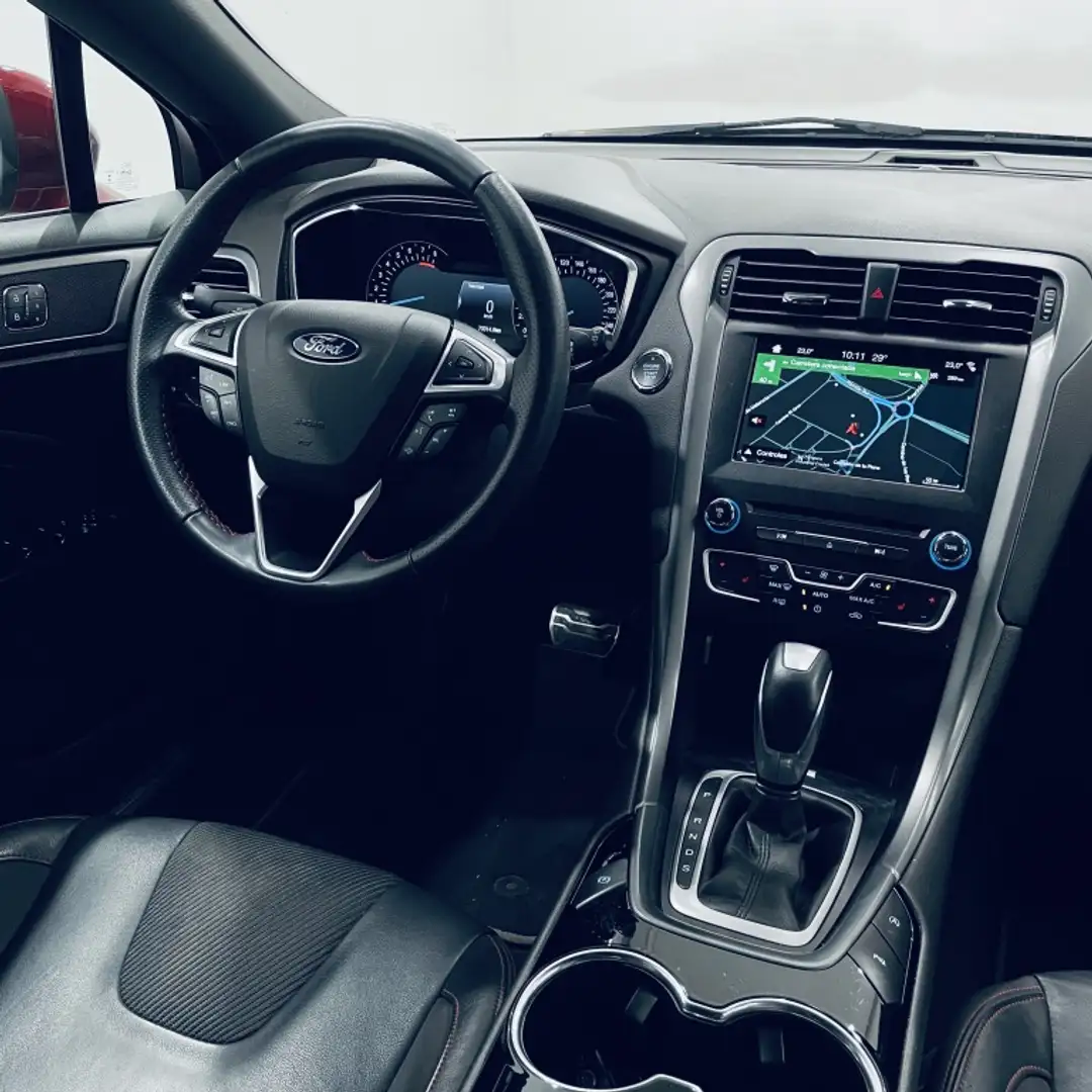 Ford Mondeo 2.0 EcoBoost ST-Line Aut. 240 Burdeos - 2