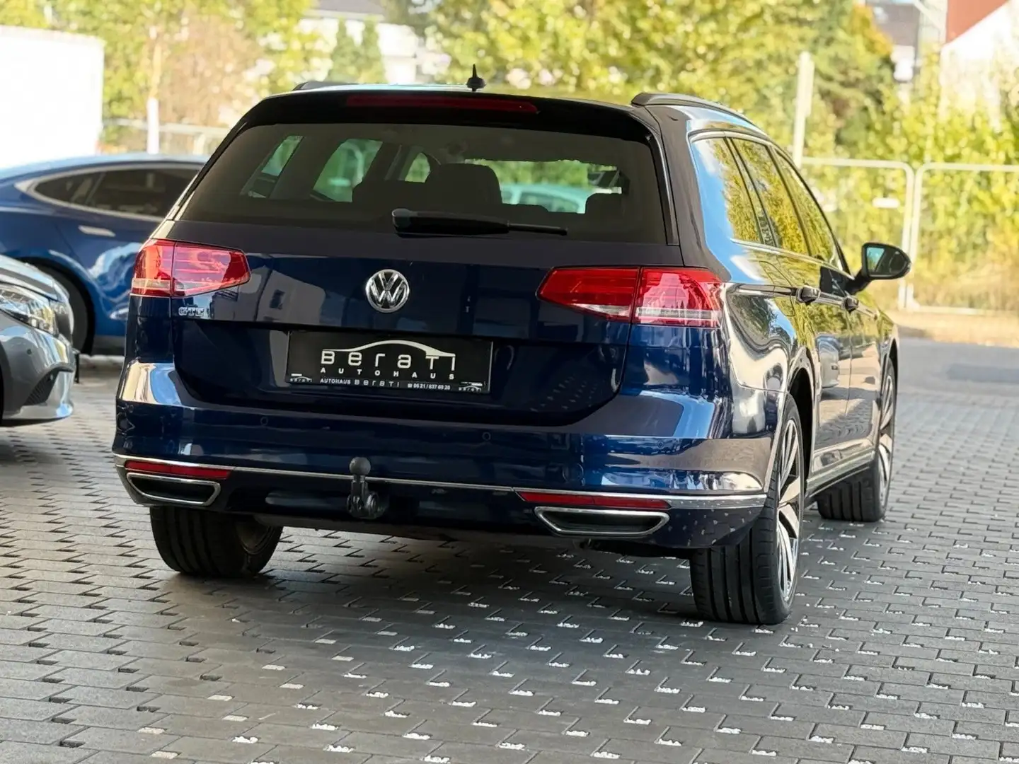 Volkswagen Passat Variant Variant GTE PlugInHyb|LED|el.AHK|1.H|ACC|Massage Blau - 2