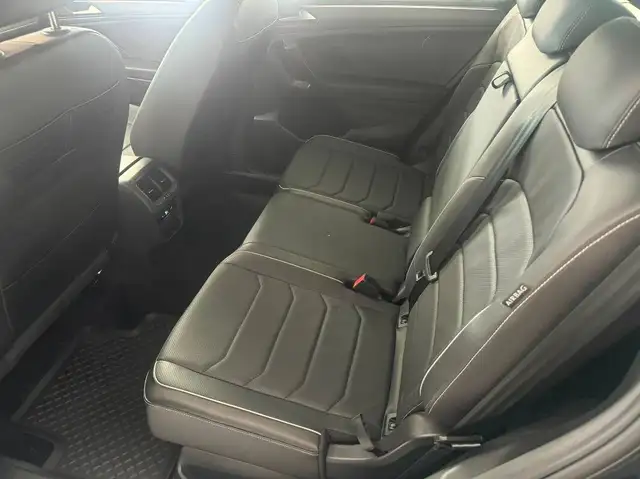 Volkswagen Tiguan view 10