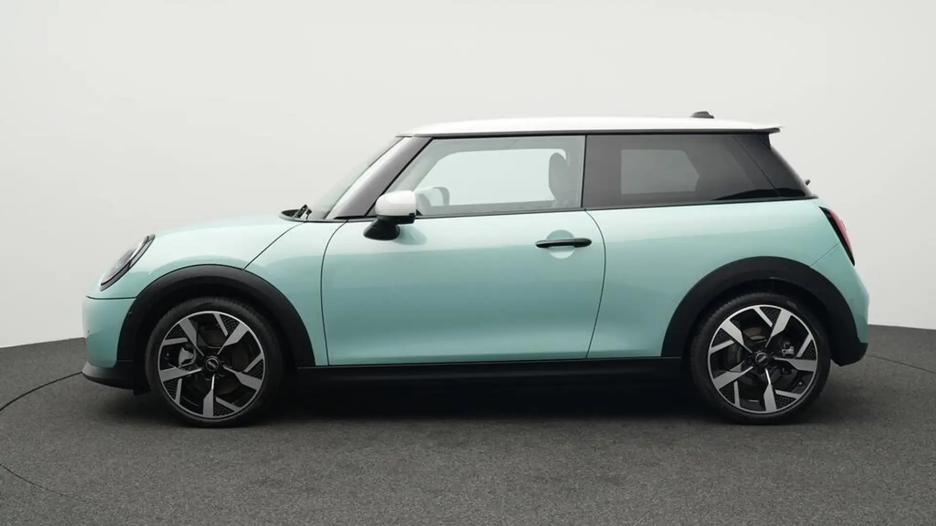 MINI Cooper S Classic Trim Vert - 2