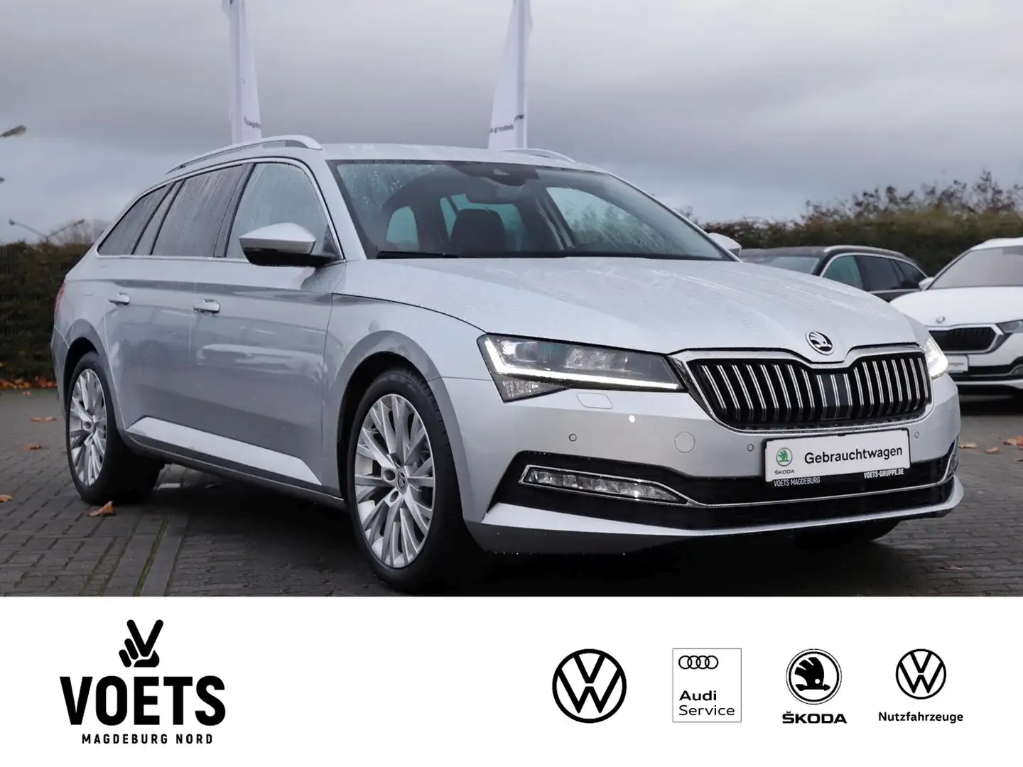 Skoda Superb Combi 2.0TDI STYLE LED+Navi+PDC+Sitzhzg. Stříbrná - 2