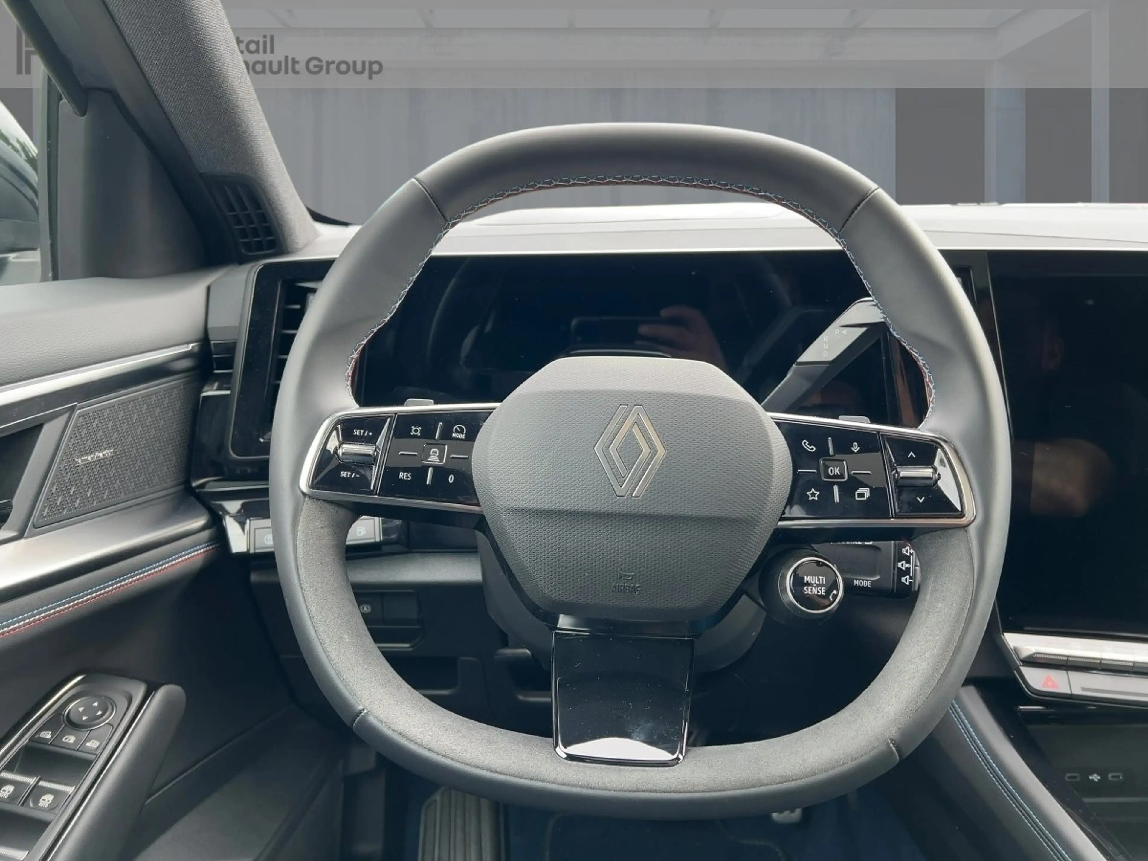 Renault Rafale ATELIER ALPINE 4x4 E-TECH PLUG-IN HYBRID 300  AHK ABNEHMBAR — photo 11