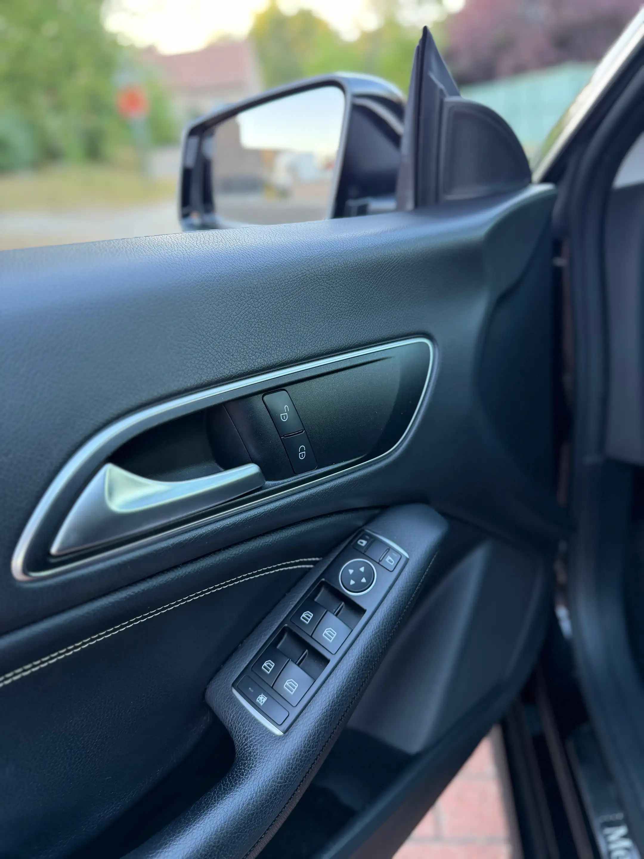 Mercedes-Benz C 180 C 180 d — photo 12