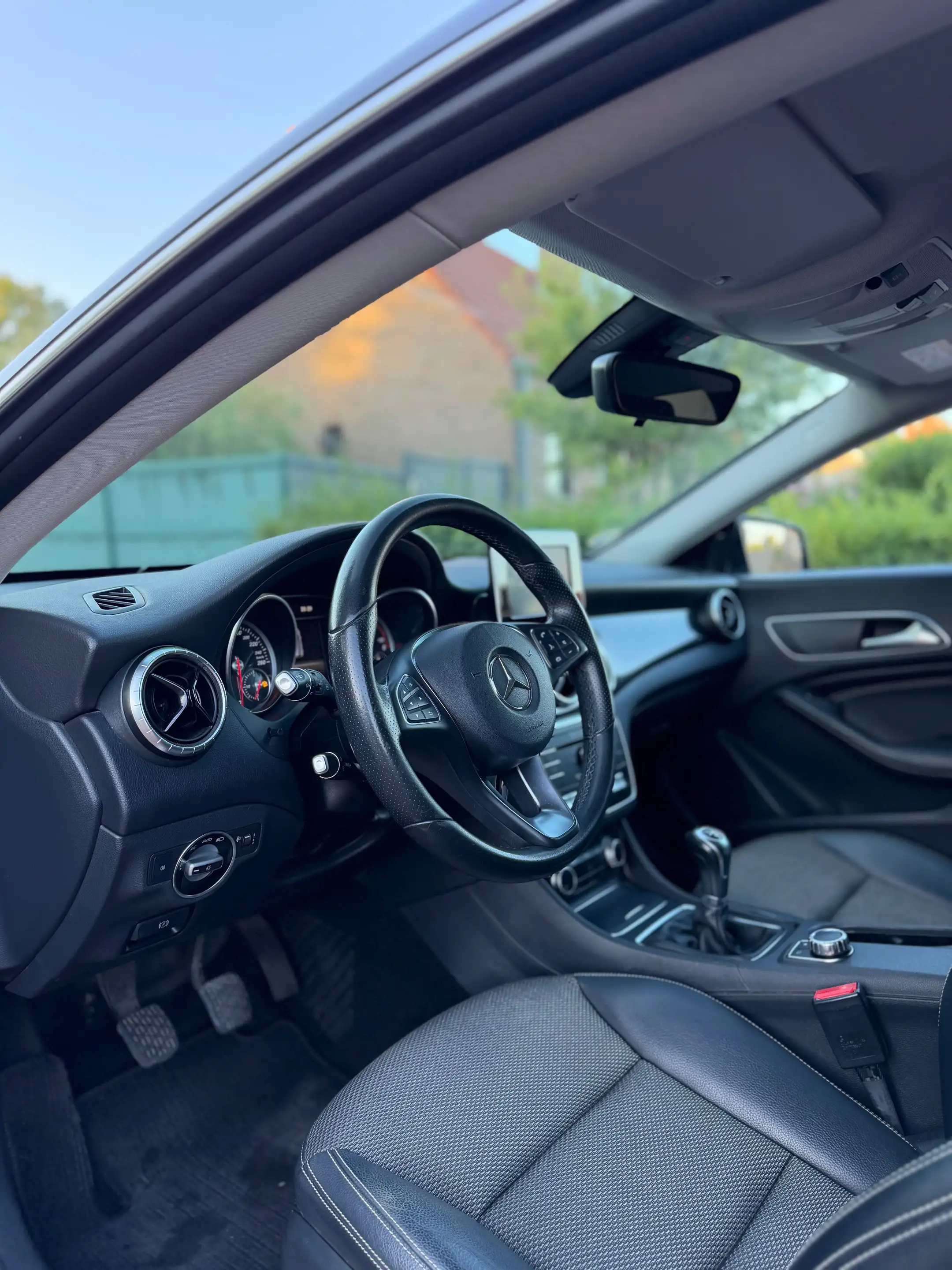Mercedes-Benz C 180 C 180 d — photo 8